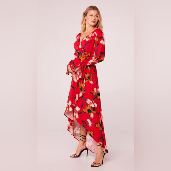 POLLY RED FLORAL WRAP MAXI DRESS - Picture 1 of 4